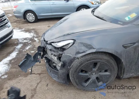 2023 Tesla Model 3 Rear-Wheel Drive z USA, uszkodzony, nr VIN 5YJ3E1EA5PF659807